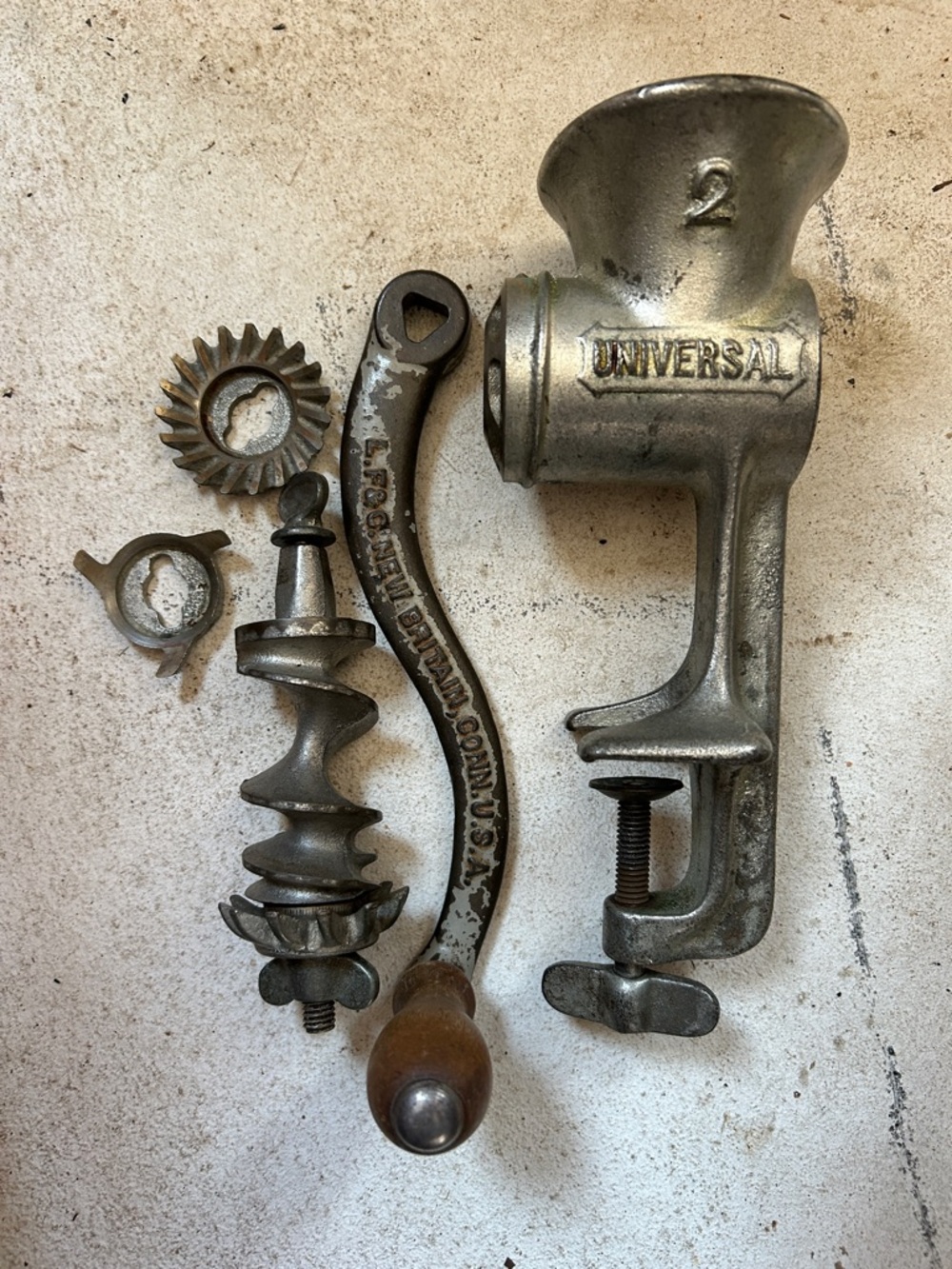 Universal Cast Iron Meat Grinder - Silver Gray Finish